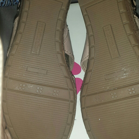 Sandals - Picture 3 of 3